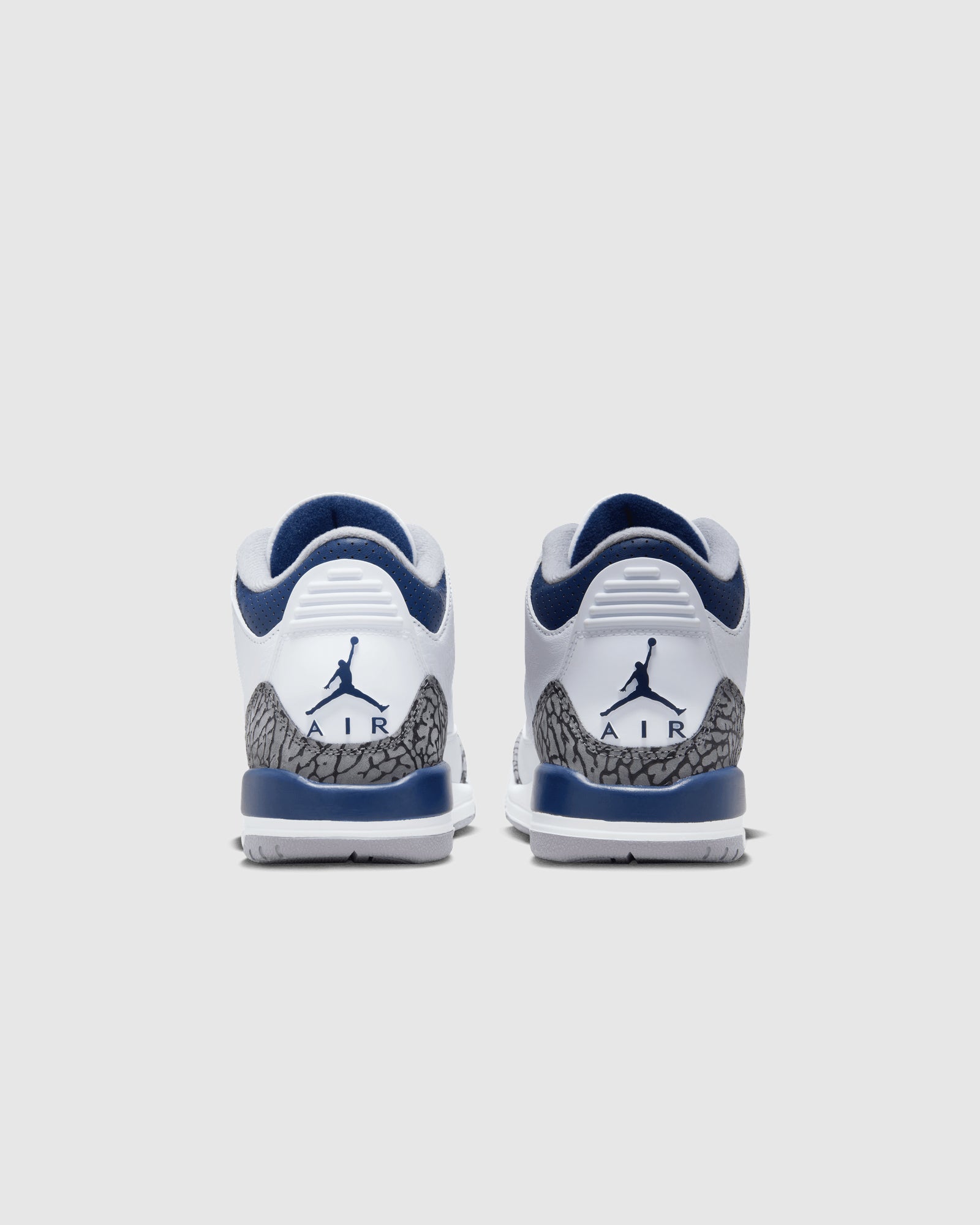 AIR JORDAN 3 RETRO 