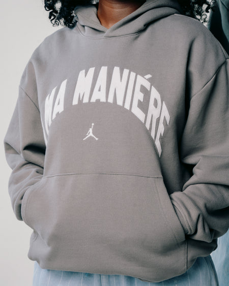 A MA MANÍERE HOODIE