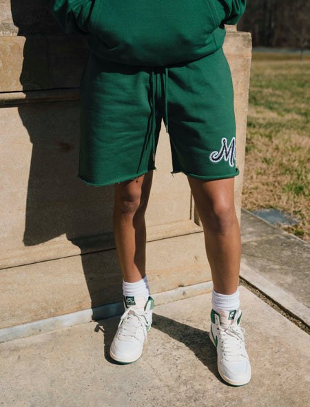 AMM CURSIVE SWEATSHORT