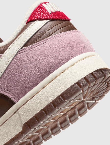 WOMEN'S DUNK LOW 